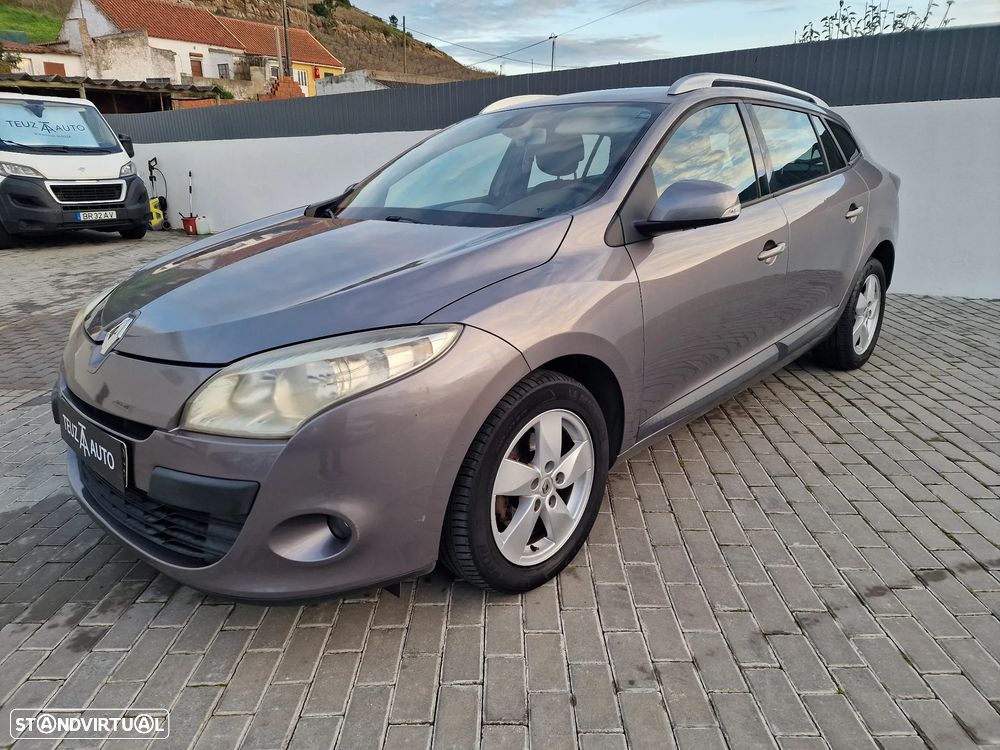 Renault Mégane Sport Tourer 1.5 dCi Dynamique - 4