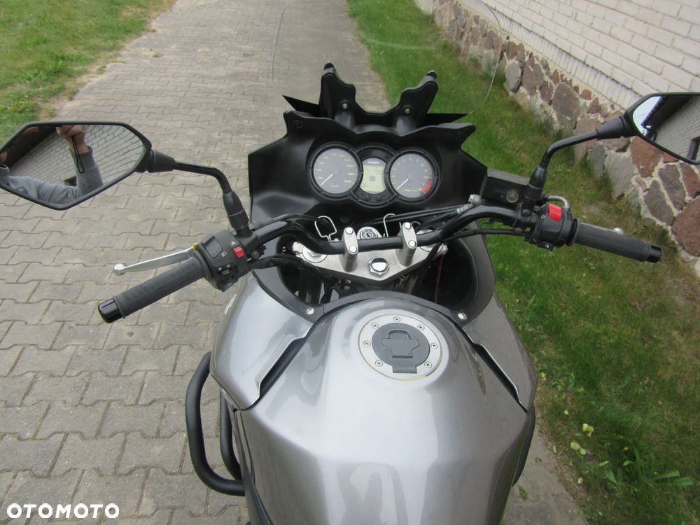 Suzuki DL - 5