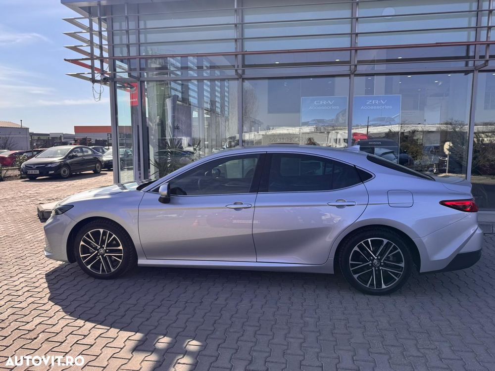 Toyota Camry 2.5 Exclusive - 5