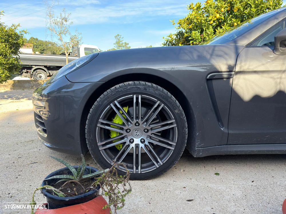 Porsche Panamera S Hybrid J19 - 4