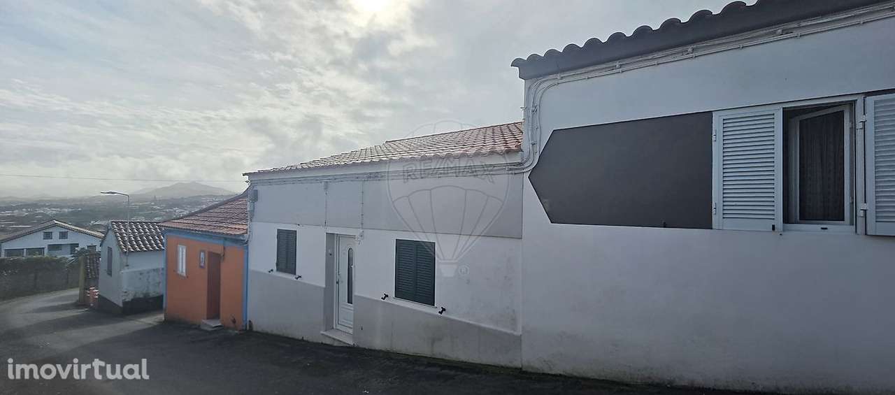 Moradia T2 para venda - Grande imagem: 2/22