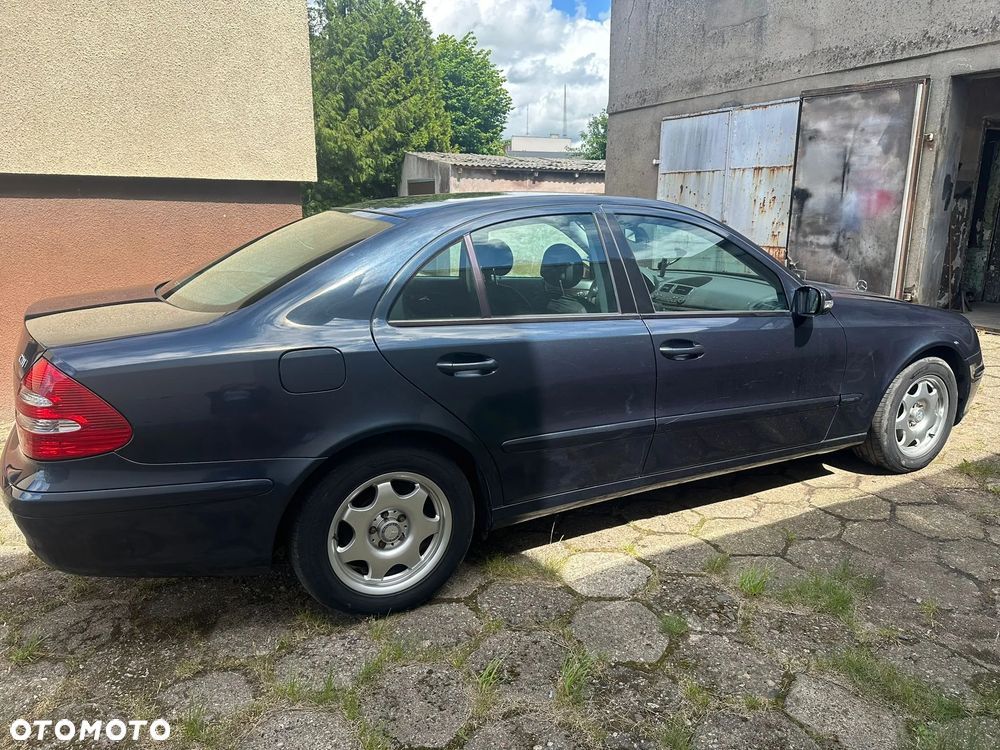 Mercedes-Benz Klasa E 220 CDI Classic - 4