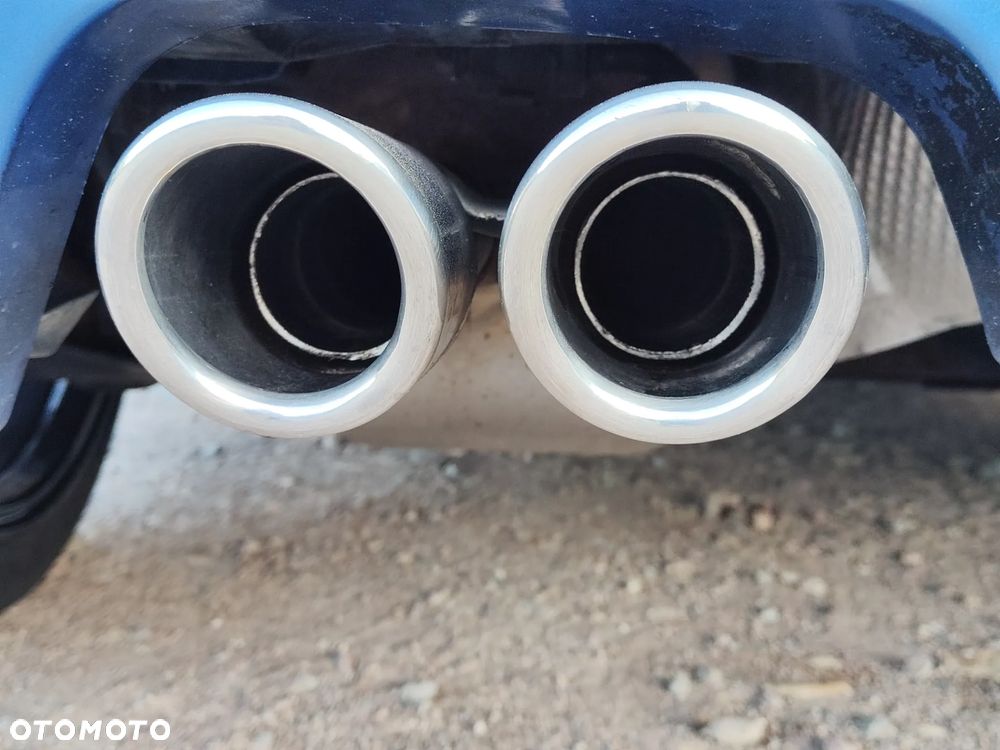 Renault Clio 1.5 dCi 105 FAP Gordini - 30
