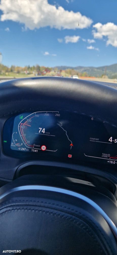 BMW Seria 3 320d M Sport Shadow - 2