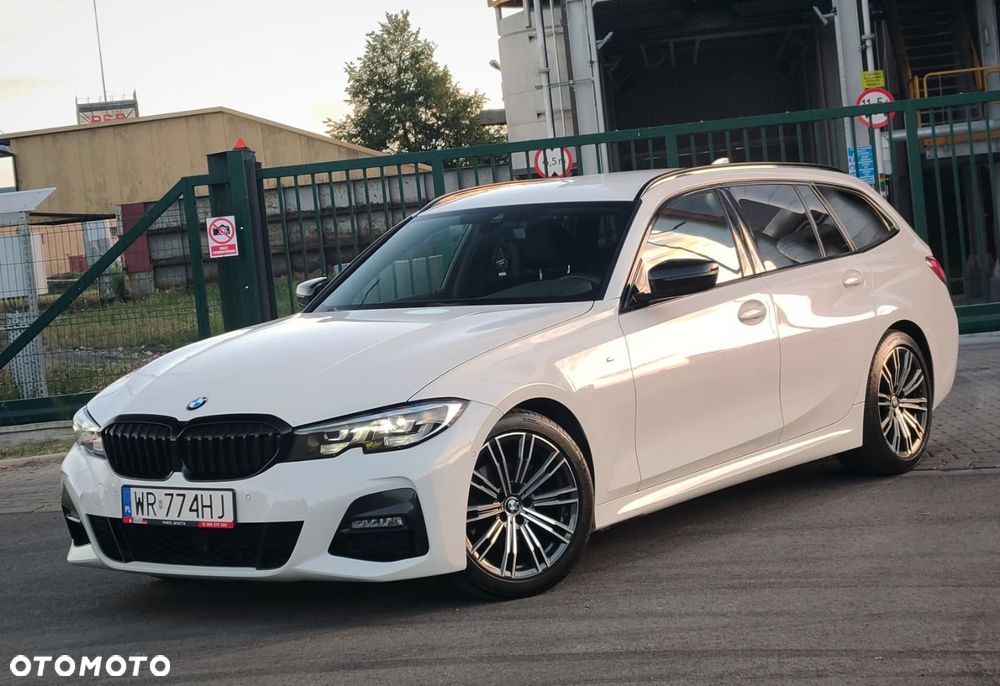 BMW Seria 3 318d M Sport - 3