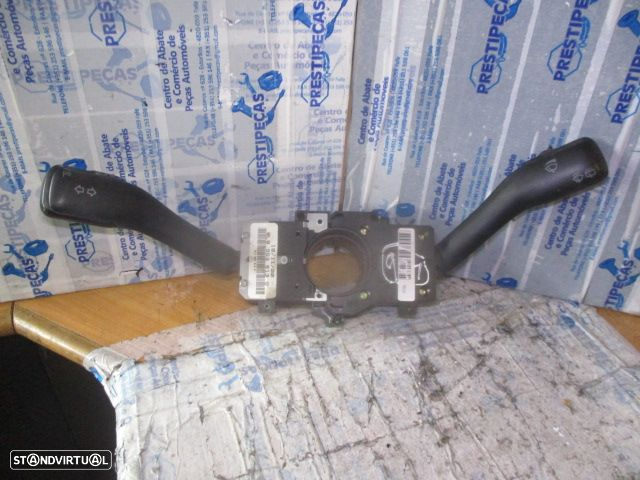 Comutador 8L0953513G VW GOLF 4 2000 (Luzes, Piscas, Escovas) VW NEW BEETLE 1999 2.0 I 115CV 3P PRETO (Luzes, Piscas, Escovas)  AUDI A3 8L 2000 1.9 TDI 110CV 0P CINZA (Luzes, Piscas, Escovas) - 3
