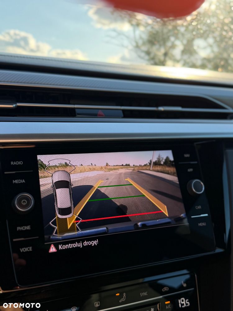 Volkswagen Arteon 2.0 TSI R-Line DSG - 32