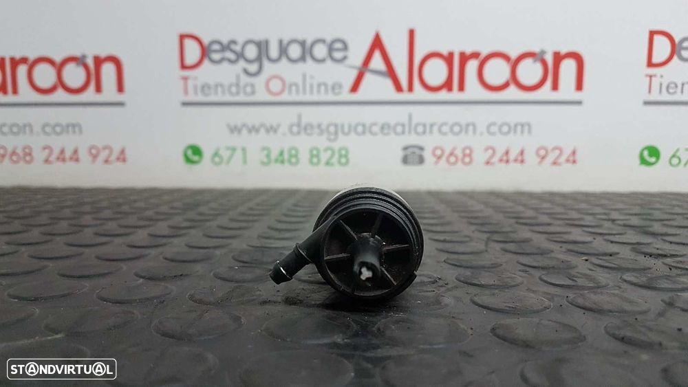 BOMBA LIMPA VIDROS BMW SERIE 1 BERLINA (E81/E87) 120D - 4