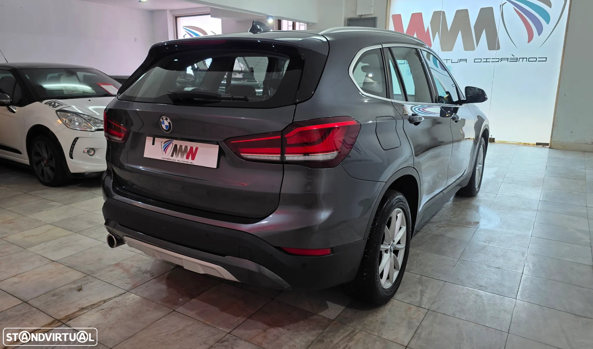 BMW X1 16 d sDrive Auto Line Sport - 7