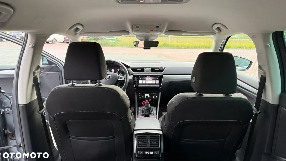 Skoda Superb 1.4 TSI ACT Ambition - 13