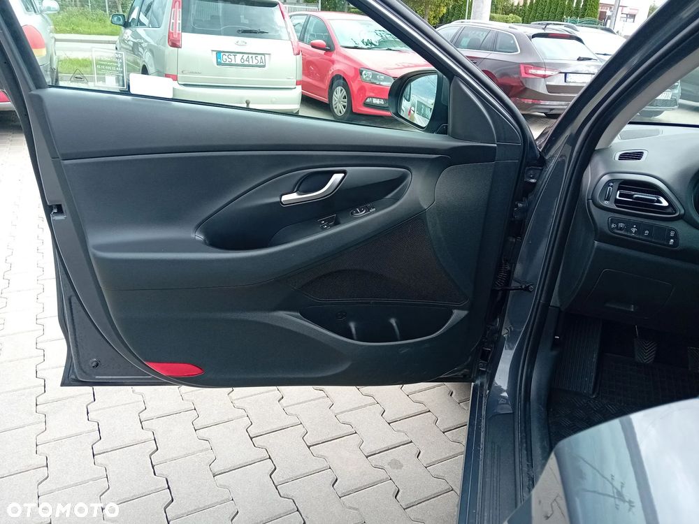 Hyundai i30 1.0 T-GDI Modern - 17