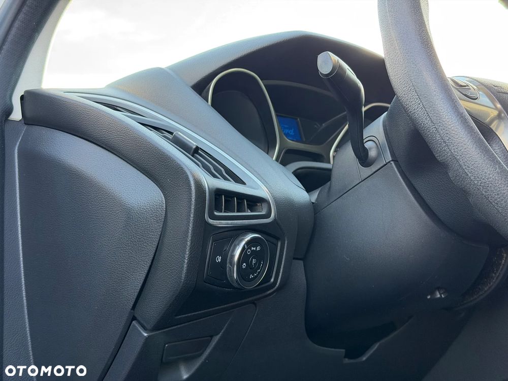 Ford Focus - 29