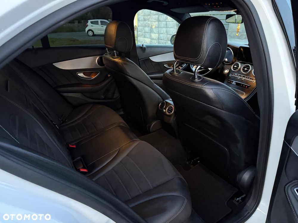 Mercedes-Benz Klasa C 180 d 9G-TRONIC - 30