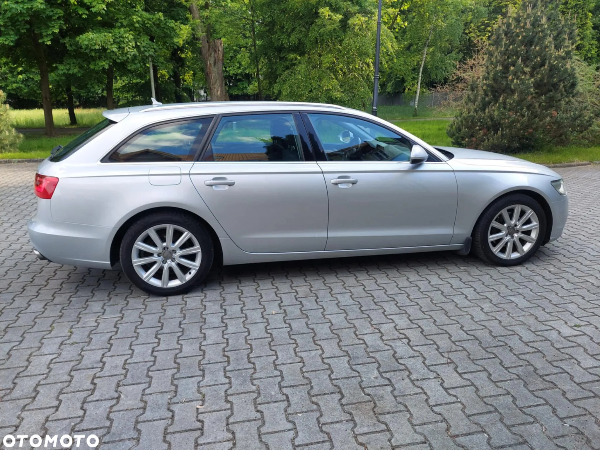 Audi A6 Avant 2.0 TDI Ultra S tronic - 5