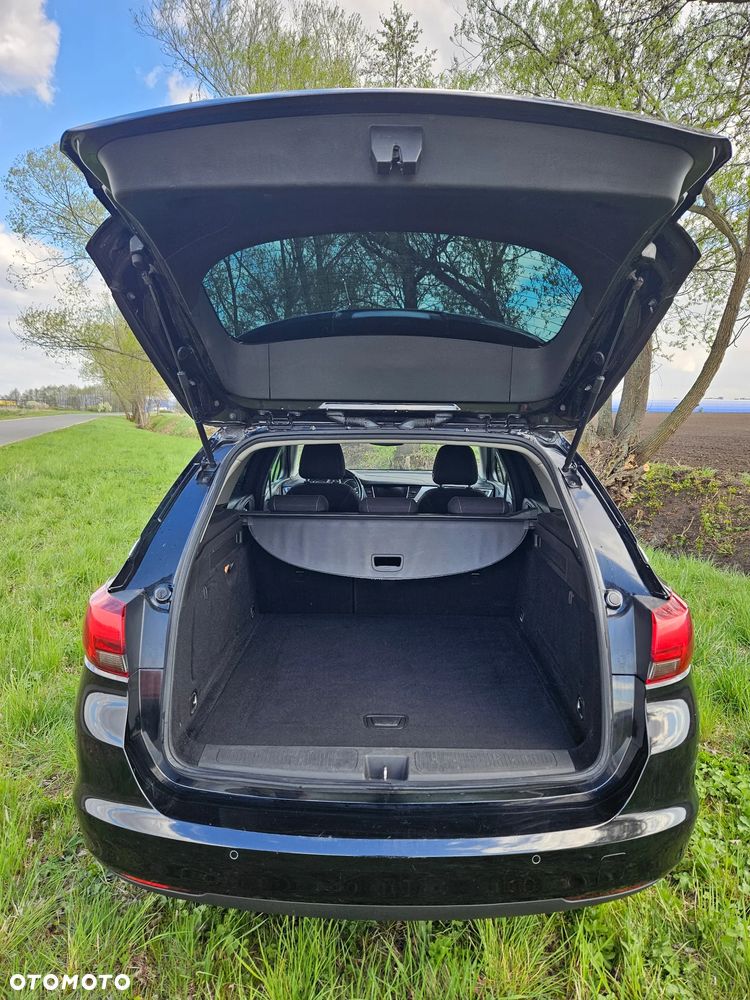 Opel Astra 1.6 CDTI Enjoy - 11