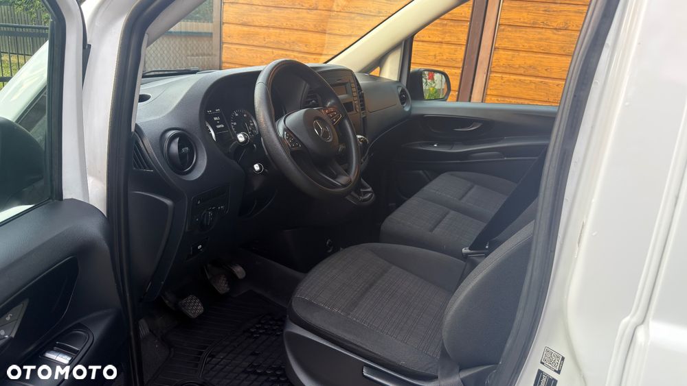 Mercedes-Benz Vito - 24