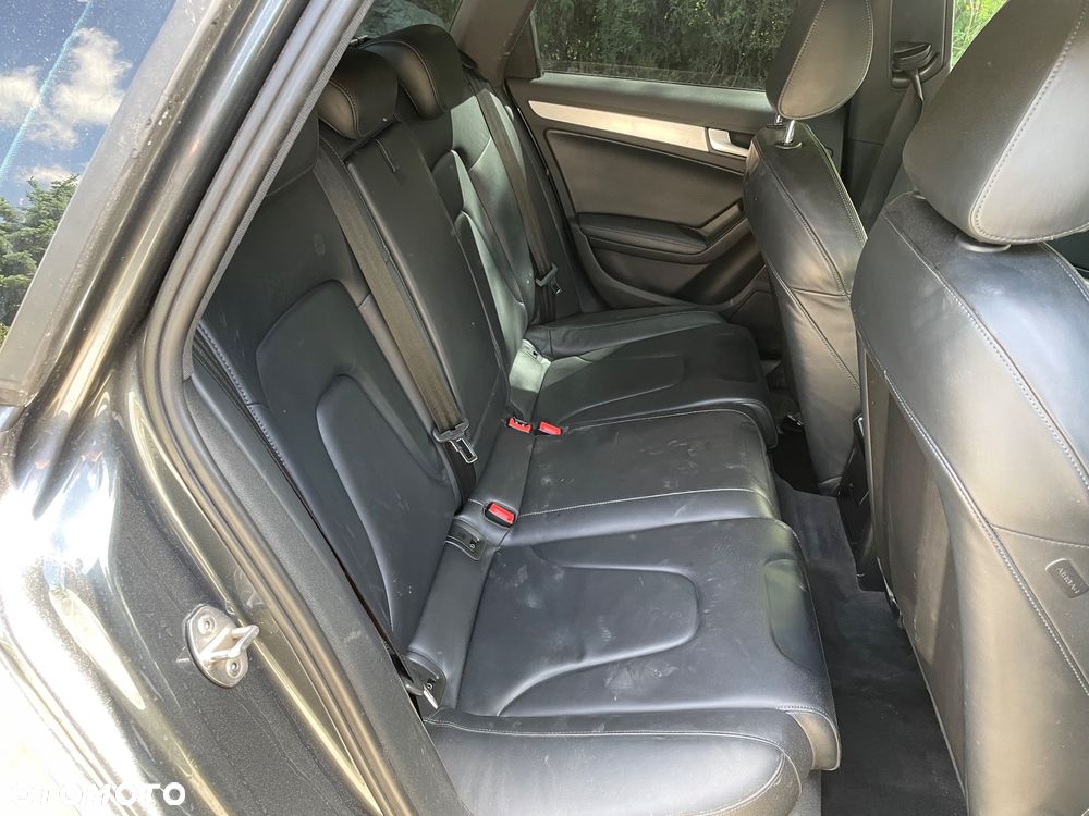 Audi A4 Avant 2.0 TDI DPF multitronic S line Sportpaket - 10
