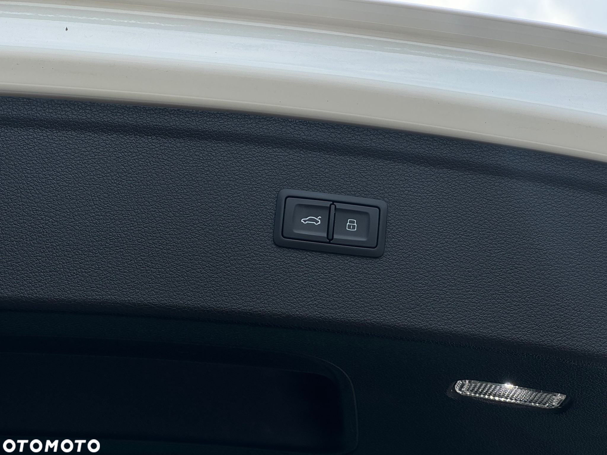 Audi Q5 55 TFSIe quattro S tronic S line - 31