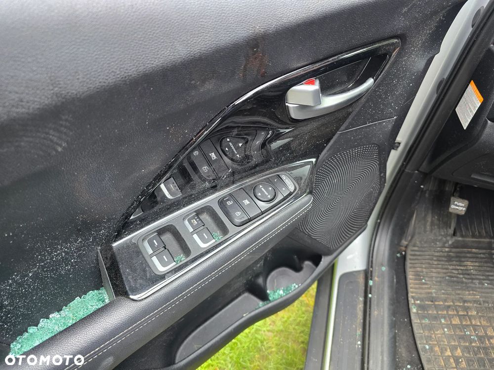 Kia Niro 1.6 GDI 2WD Edition 7 - 21