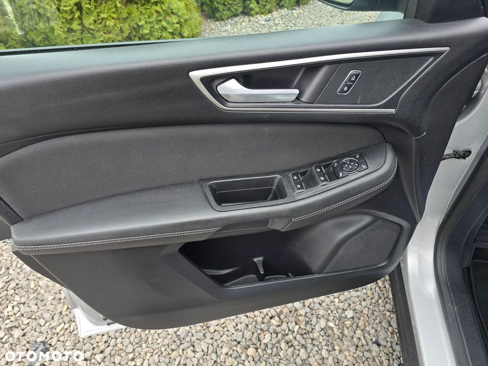 Ford S-Max 2.0 TDCi Trend - 3