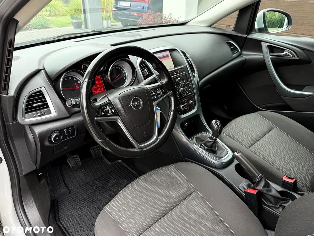 Opel Astra - 13