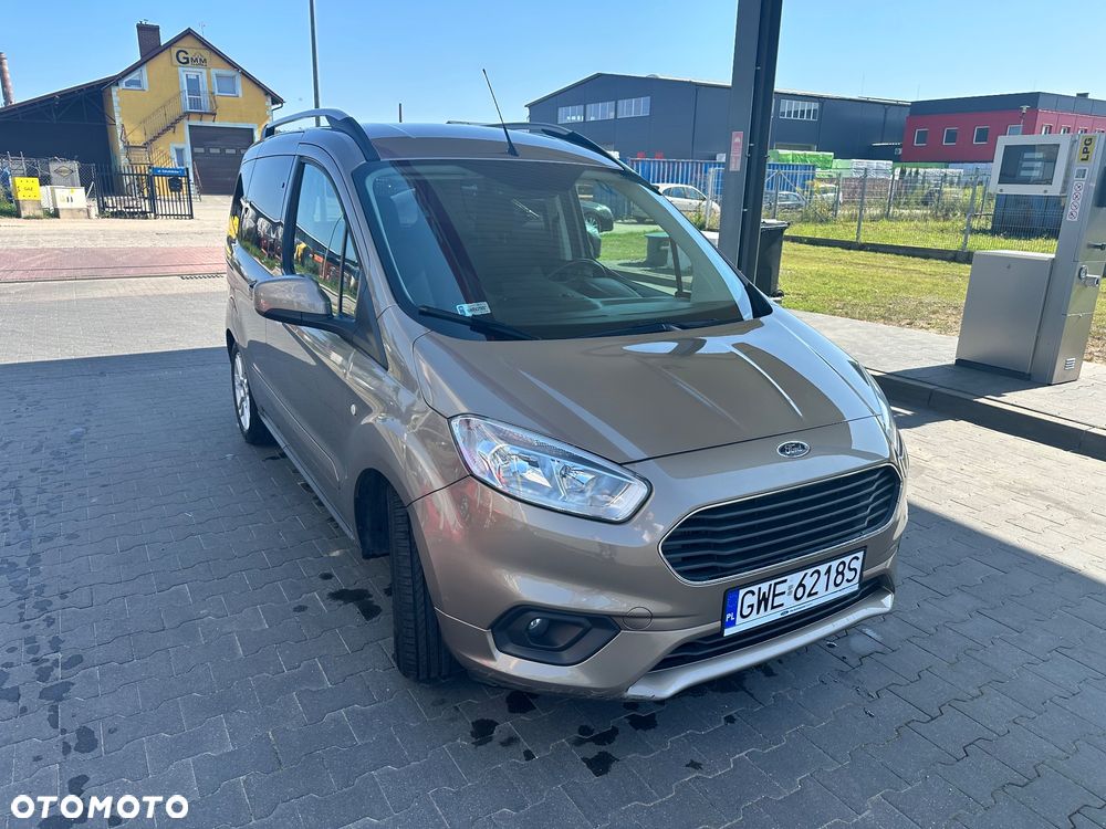 Ford Tourneo Courier 1.0 EcoBoost Titanium - 9