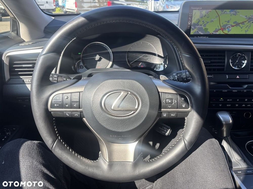 Lexus RX - 26