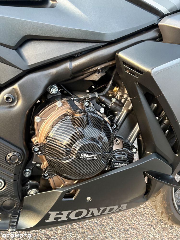 Honda CBR - 9