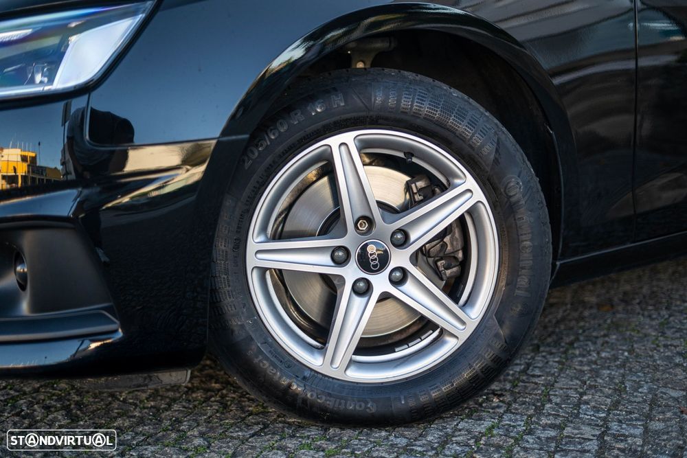 Audi A4 Avant 35 TDI Advanced S tronic - 47