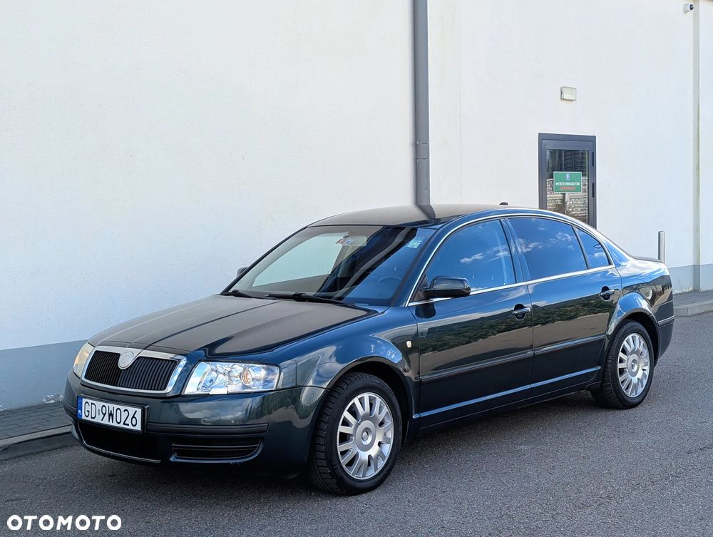 Skoda Superb 2.0 TDI DPF Comfort - 1