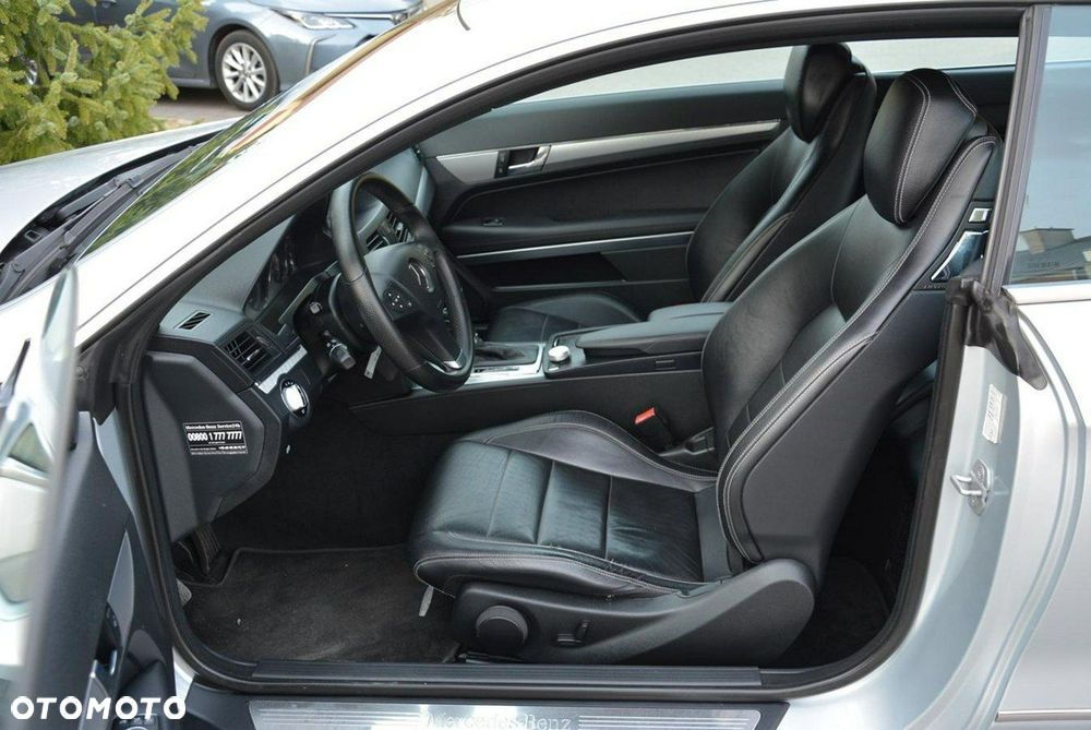 Mercedes-Benz Klasa E 350 CGI BlueEffICIENCY - 15