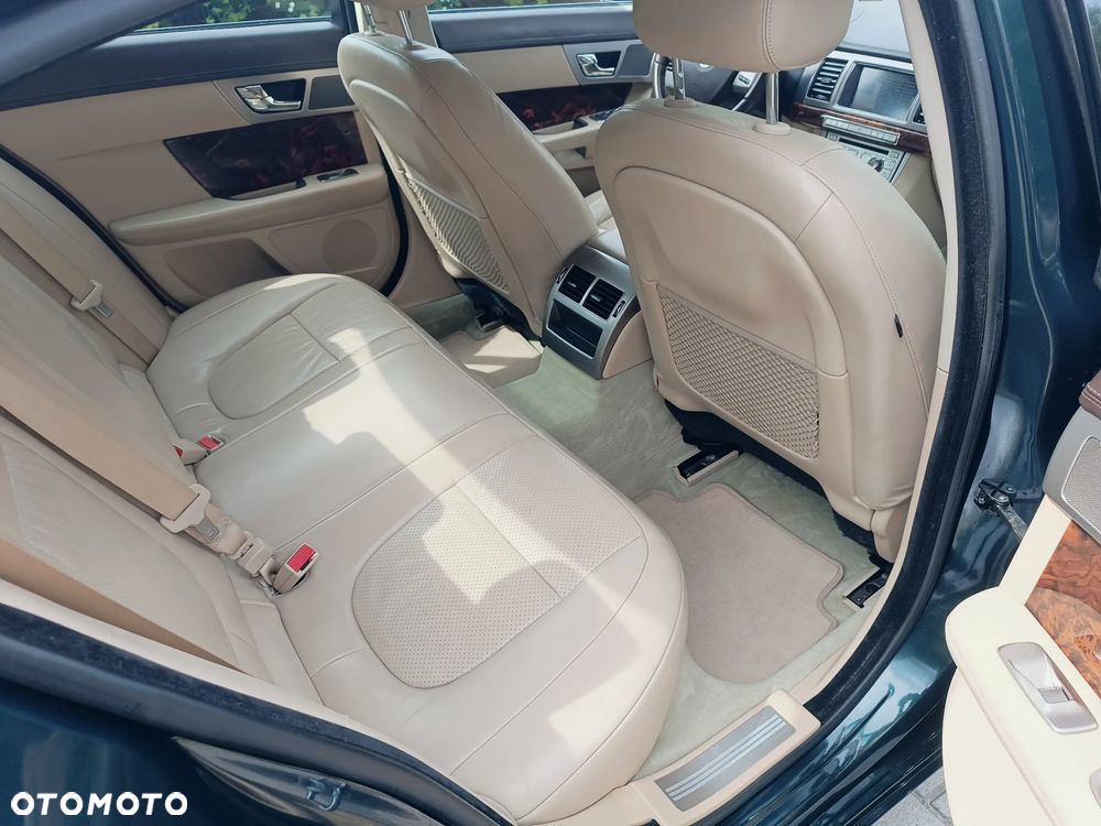 Jaguar XF 3.0 V6 S Premium Luxury - 18