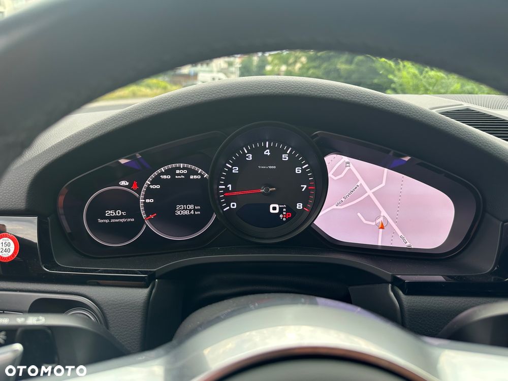 Porsche Cayenne Platinum Edition - 11