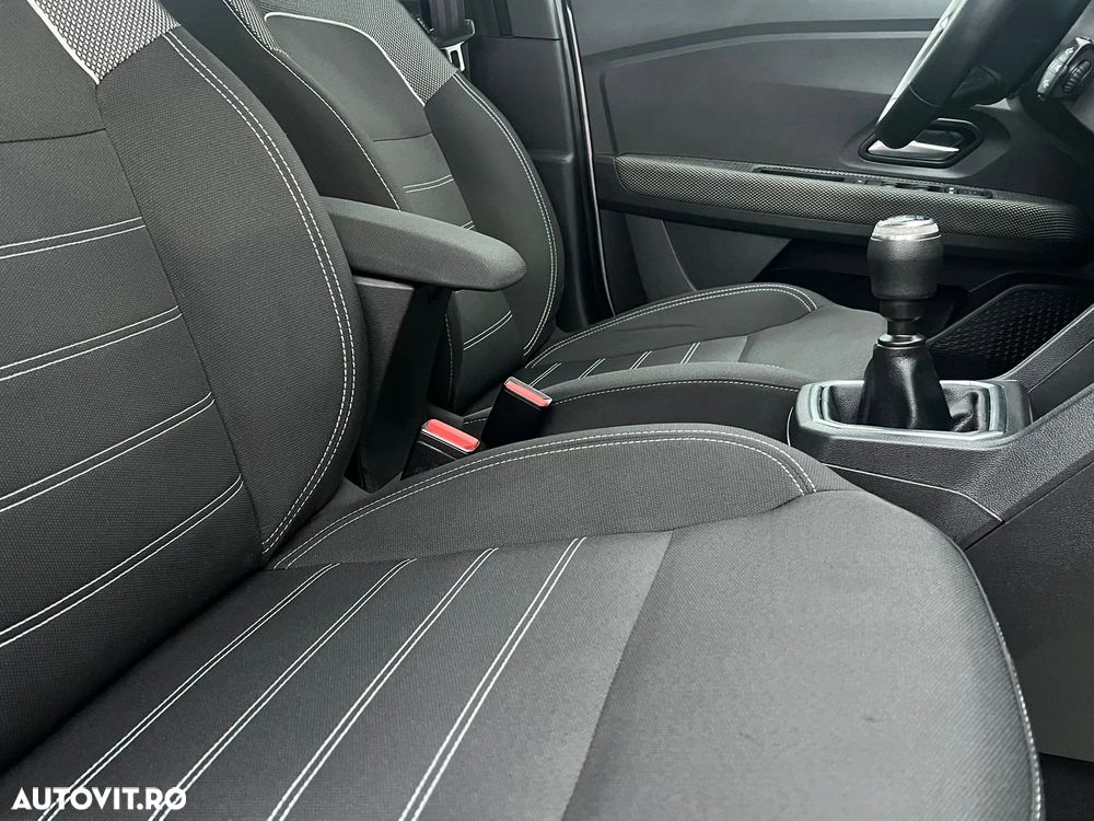 Dacia Logan TCe 90 MT6 Prestige - 26