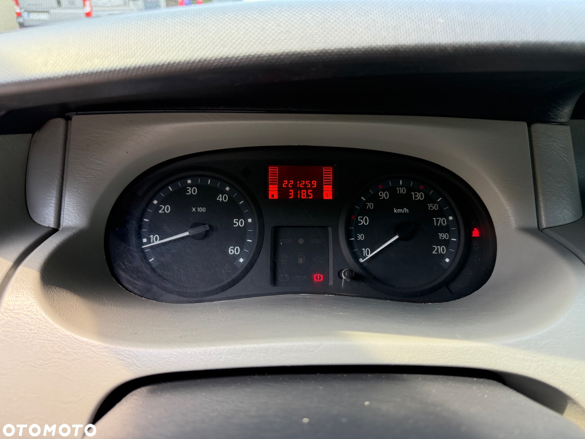 Renault Trafic Furgon Long L2H1 2.0 DCI  Hak - 25