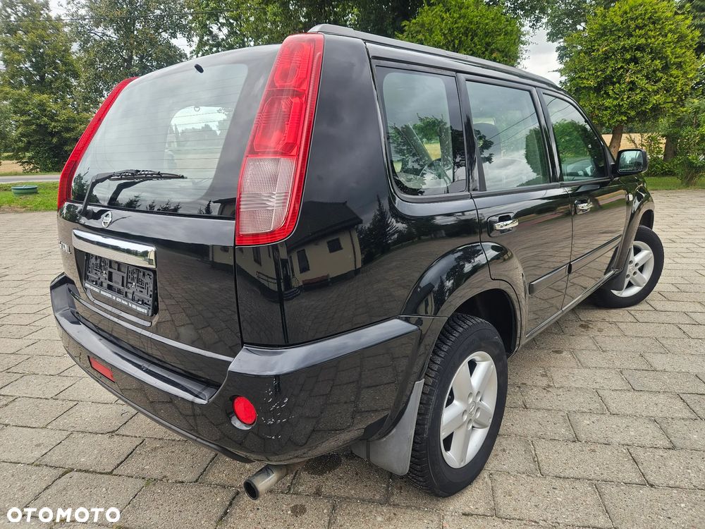 Nissan X-Trail - 4
