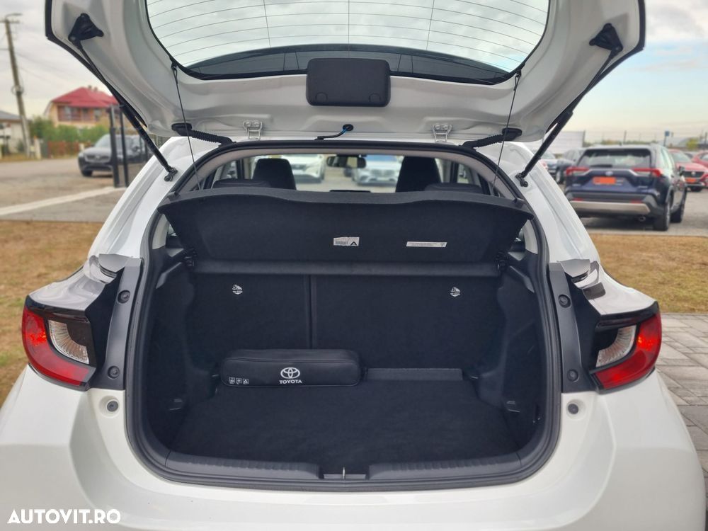 Toyota Yaris 1.5 VVT-i Business Edition - 22