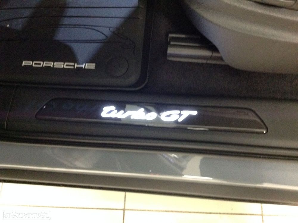 Porsche Cayenne Coupé - 21