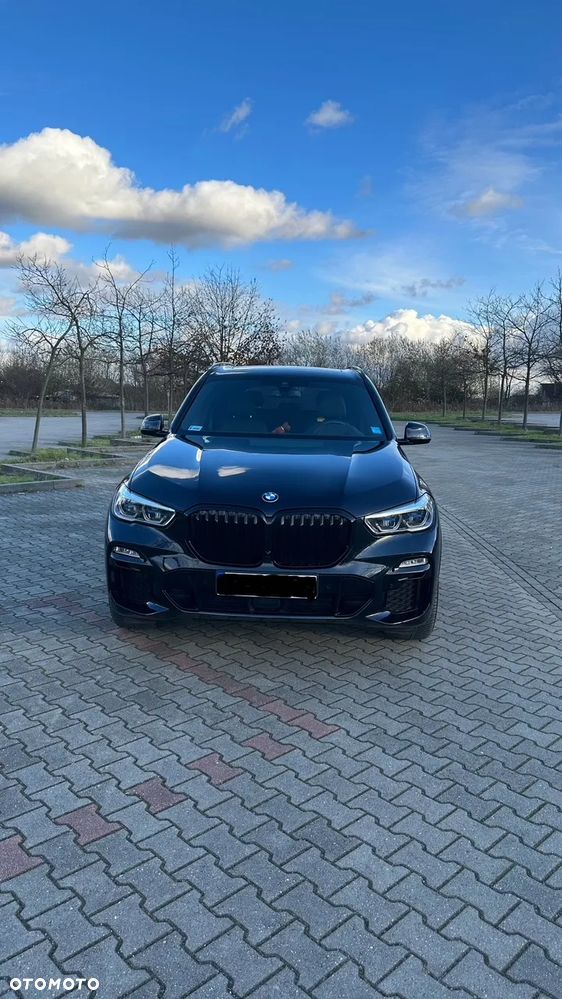 BMW X5 xDrive45e - 1