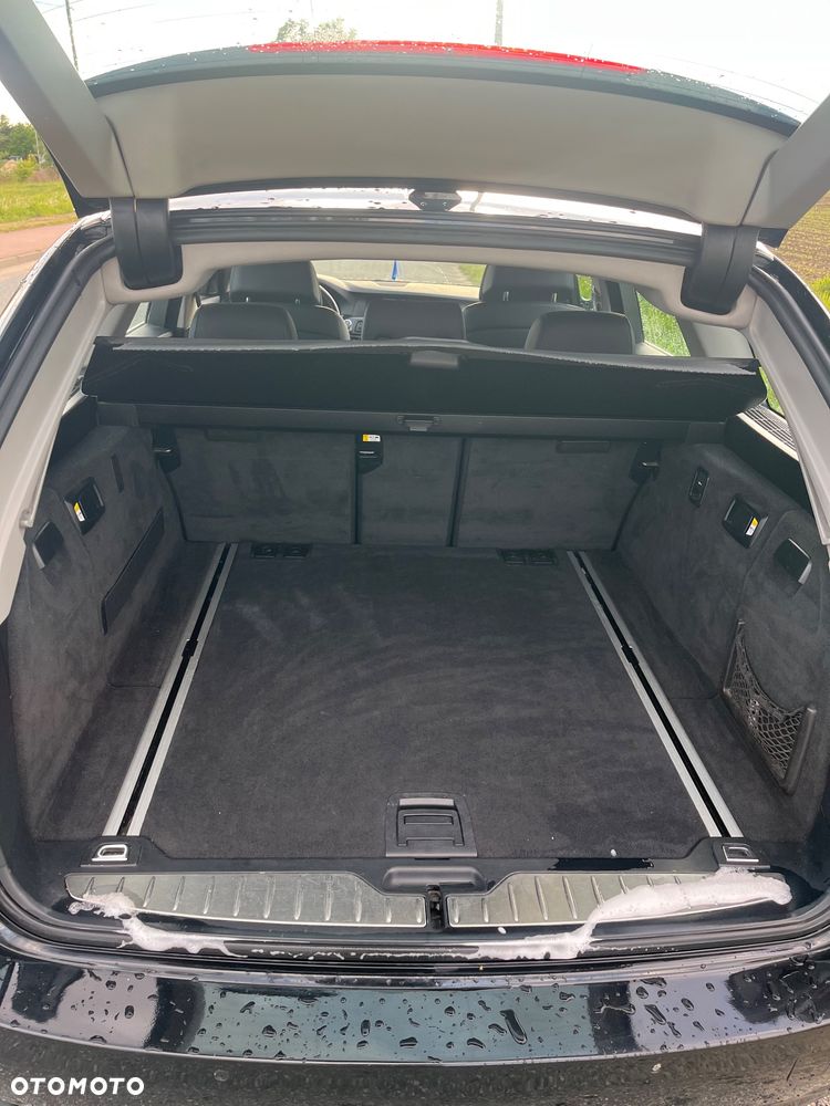 BMW Seria 5 520d - 14