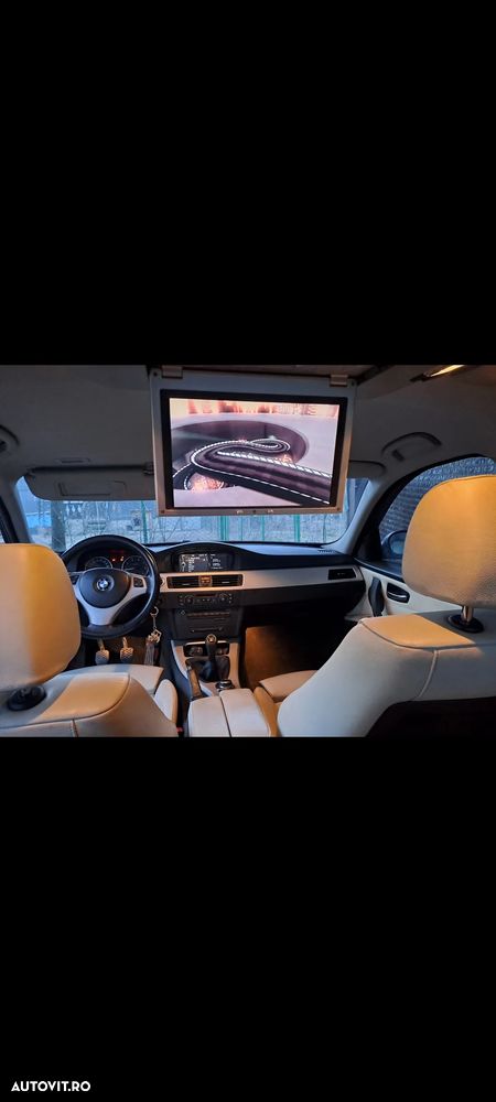 BMW Seria 3 320i - 1
