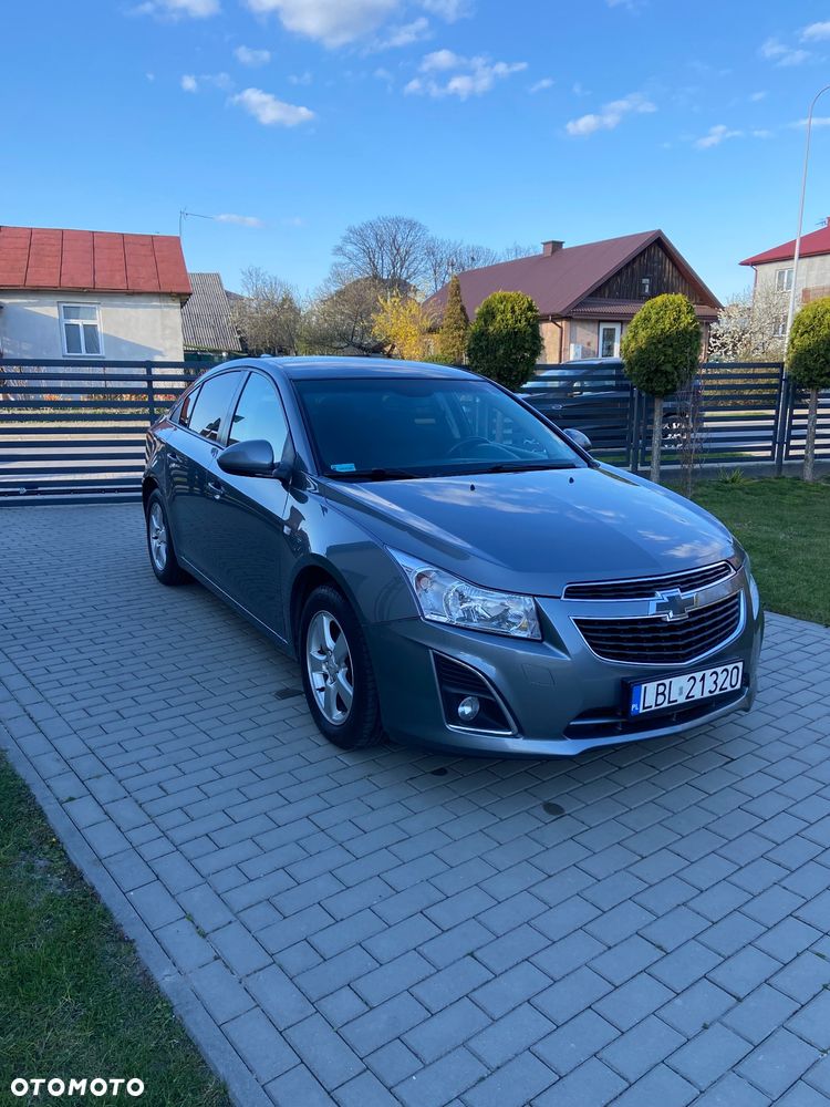 Chevrolet Cruze 1.8 LT+ - 4