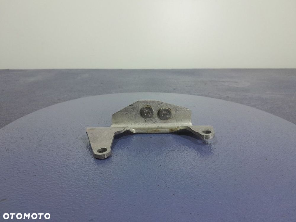 BMW M3 G80 UCHWYT MOCOWANIE KATALIZATORA 8468992 - 1