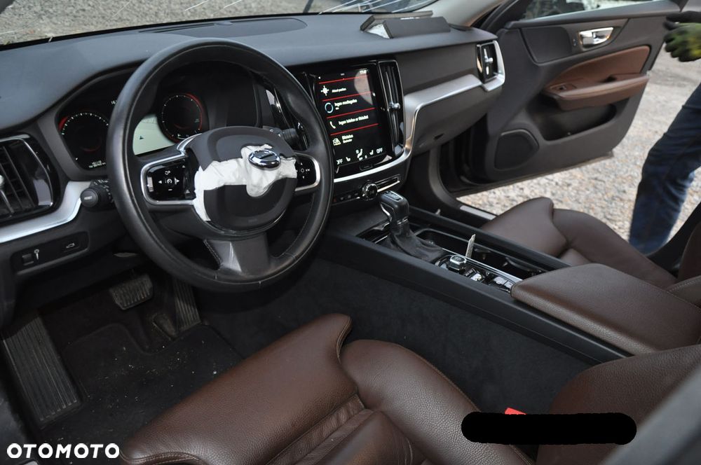 Volvo V60 D4 AWD Inscription - 25