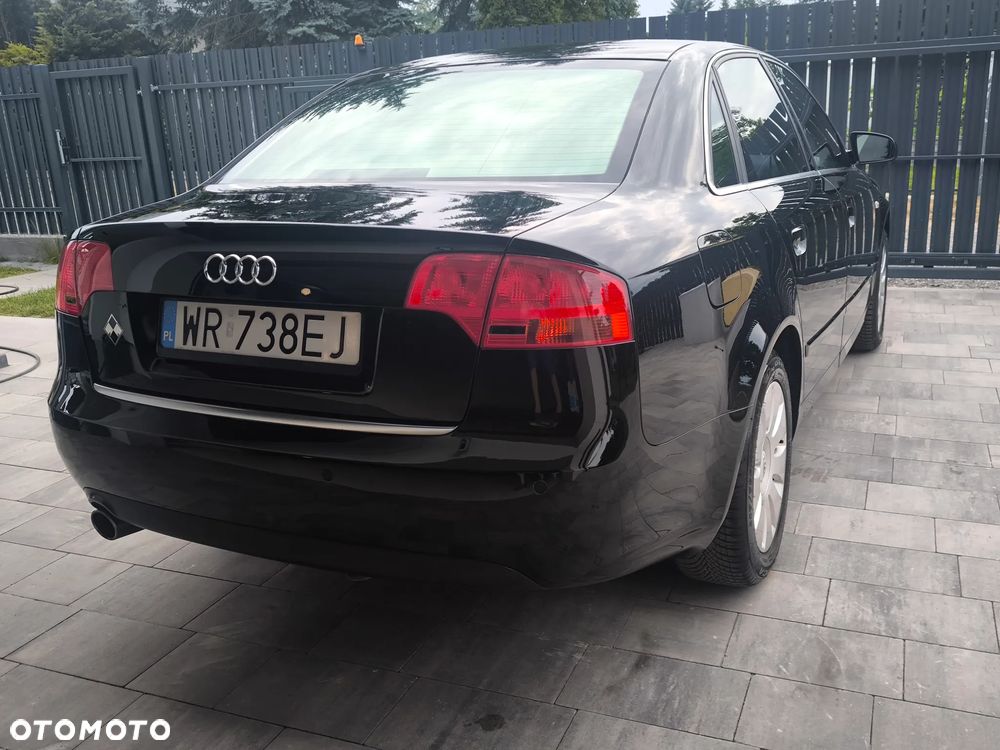 Audi A4 Limousine - 30