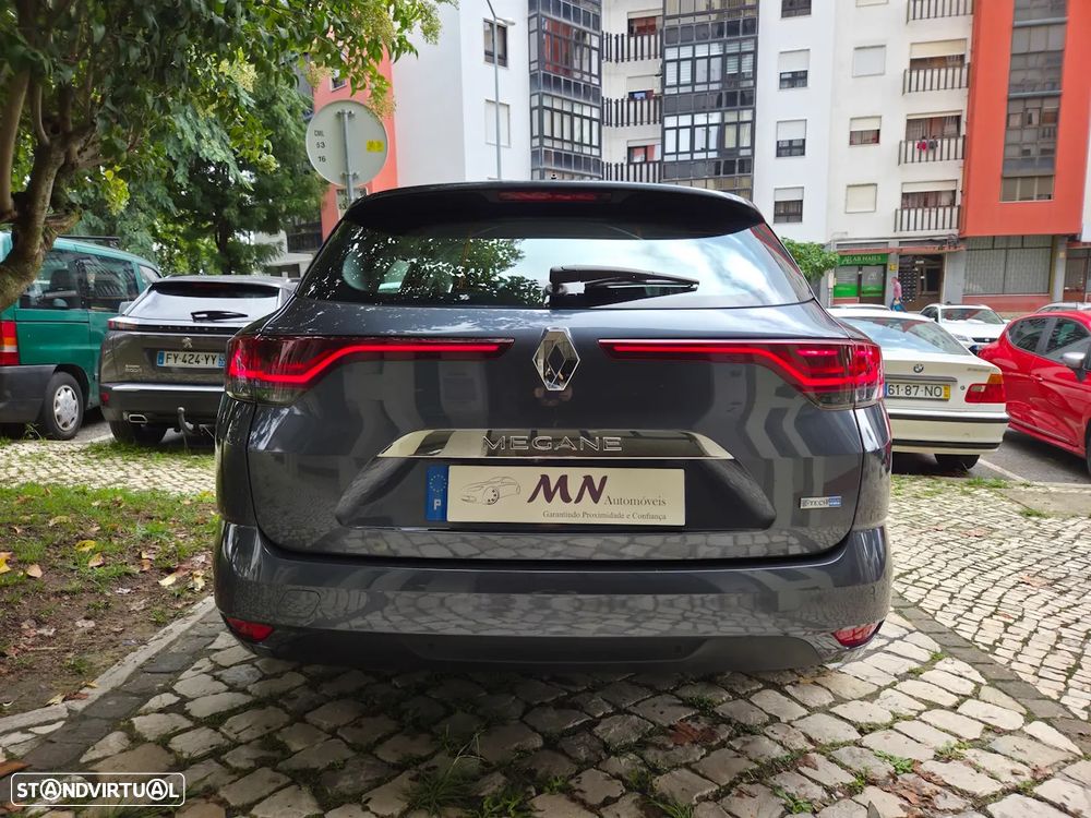 Renault Mégane Sport Tourer 1.6 E-Tech Plug-In Zen - 6