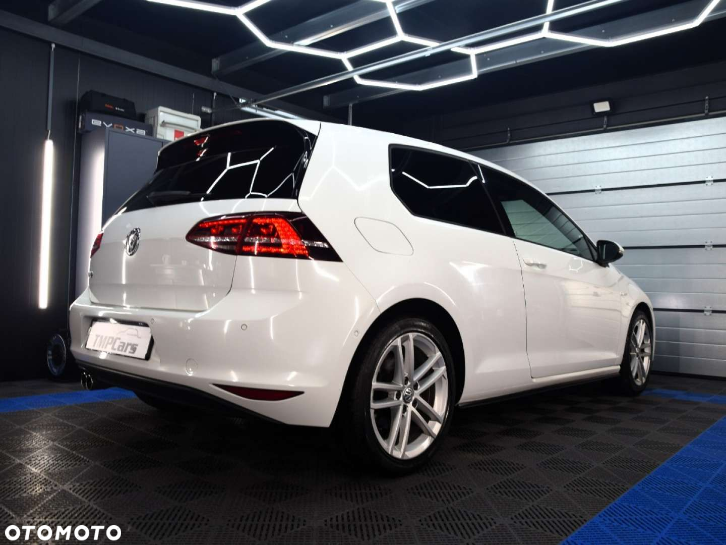 Volkswagen Golf - 3