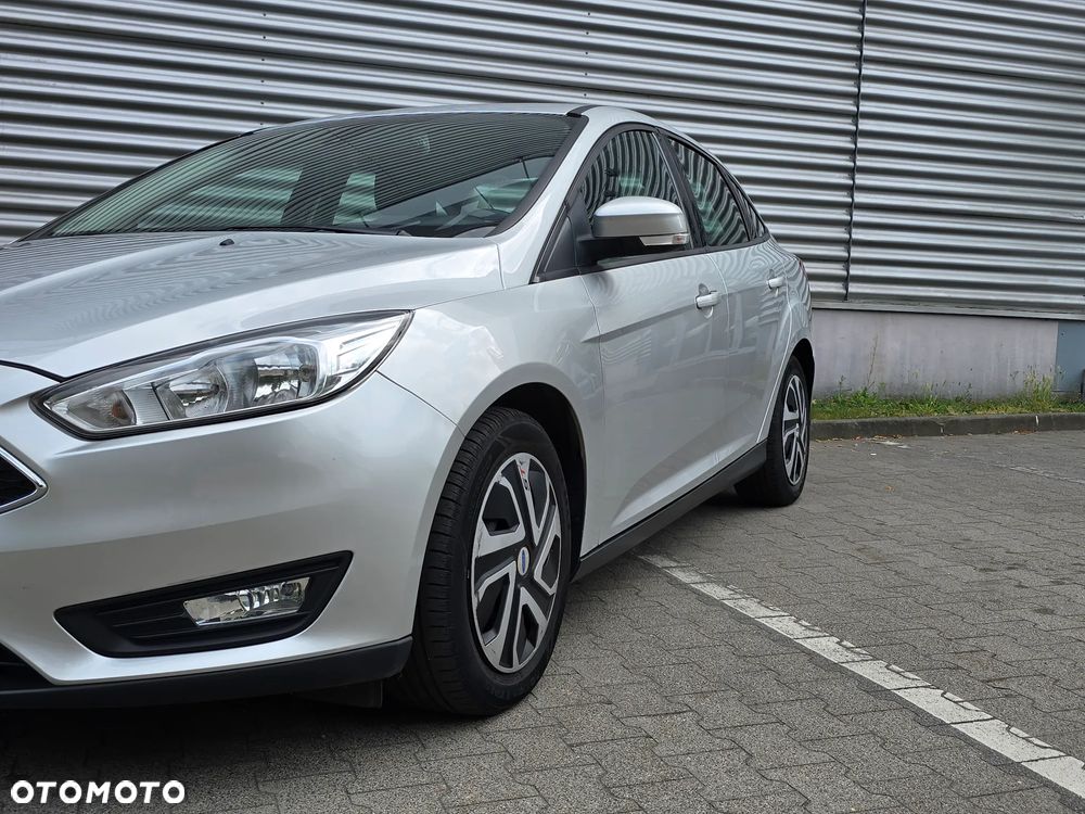 Ford Focus 1.6 Gold X - 15