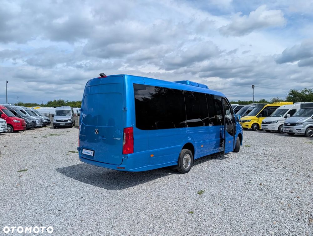 Mercedes-Benz Sprinter 517 - 4