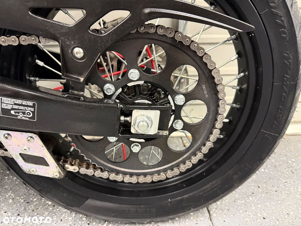 Aprilia SX - 12